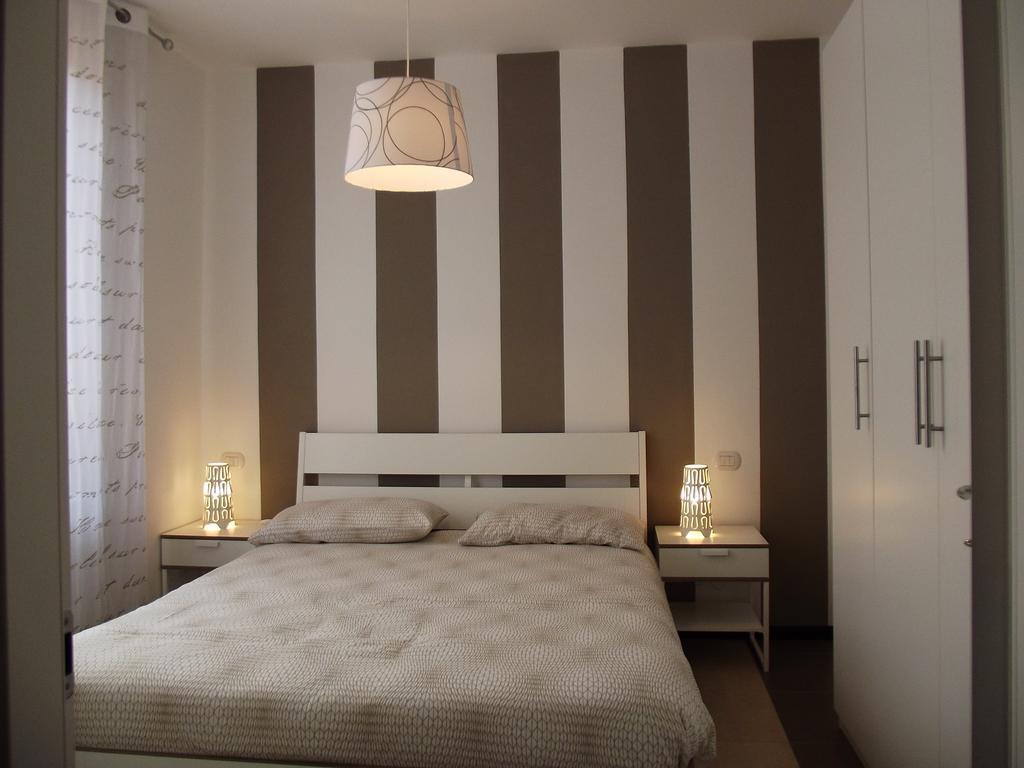 Ferienwohnung Cimarhosa House Zimmer foto